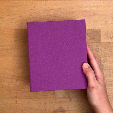 A video that shows off the elements of the fancy clamshell.